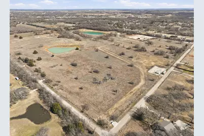 875 County Road 404, Alvarado, TX 76009 - Photo 13