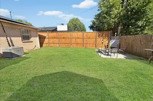 705 Parker Cir, Garland, TX 75040 - Photo 13