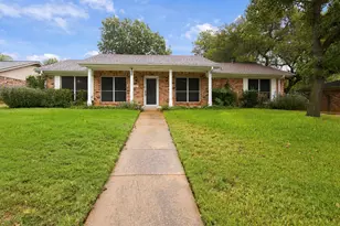 408 Englewood Ln, Hurst, TX 76053 - Photo 1