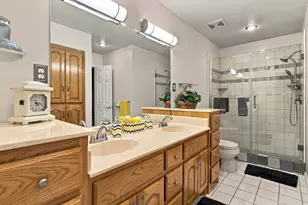 408 Englewood Ln, Hurst, TX 76053 - Photo 21