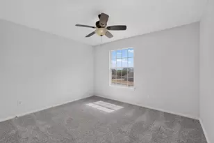 109 Evening Star Cir, Red Oak, TX 75154 - Photo 35