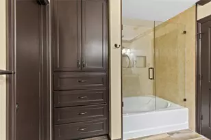 1312 Erin Ct, Burleson, TX 76028 - Photo 21