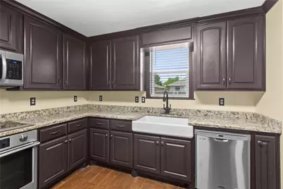 1312 Erin Court, Burleson, TX 76028 - Photo 11