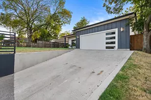 1111 S Tyler St, Dallas, TX 75208 - Photo 3
