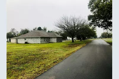 502 Bois D Arc Street, Honey Grove, TX 75446 - Photo 3