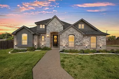 237 Big Creek Loop, Hewitt, TX 76643 - Photo 1