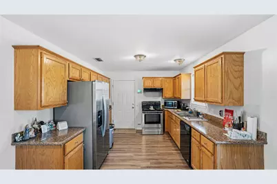221 Private Road 8774, Ben Wheeler, TX 75754 - Photo 7
