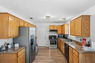 221 Private Rd 8774, Ben Wheeler, TX 75754 - Photo 7