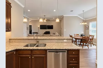 208 Church Avenue, Waco, TX 76706 - Photo 5