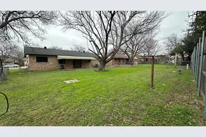 5916 Kary Lynn Drive S, Watauga, TX 76148 - Photo 15