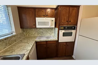 5916 Kary Lynn Drive S, Watauga, TX 76148 - Photo 29