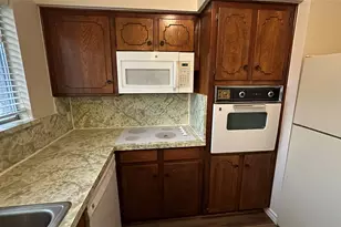 5916 Kary Lynn Dr S, Watauga, TX 76148 - Photo 29