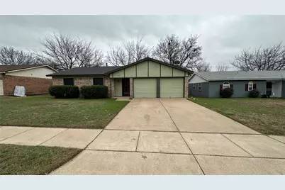 5916 Kary Lynn Drive S, Watauga, TX 76148 - Photo 1