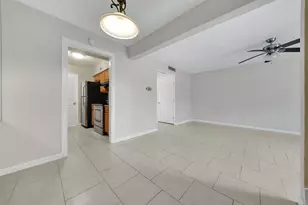 1817 E Grauwyler Rd, Irving, TX 75061 - Photo 11