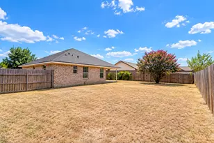 203 Knight Ln, Waco, TX 76705 - Photo 15