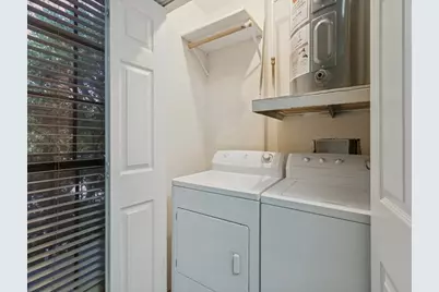358 W Harwood Road #G, Hurst, TX 76054 - Photo 11