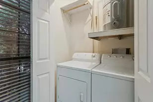 358 W Harwood Rd, Hurst, TX 76054 - Photo 11
