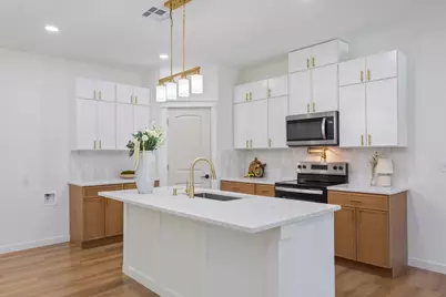 2704 Clay Avenue, Waco, TX 76711 - Photo 11