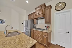 1517 Wright St, Aubrey, TX 76227 - Photo 13