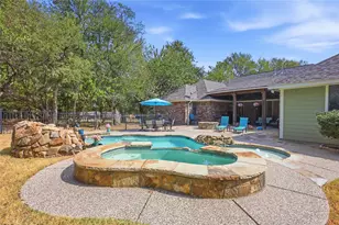 13989 Windham Dr, Van Alstyne, TX 75495 - Photo 33