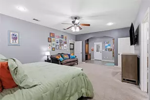 13989 Windham Dr, Van Alstyne, TX 75495 - Photo 17