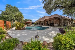 2116 Wood Duck Ln, Granbury, TX 76049 - Photo 3