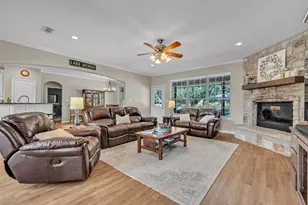 2116 Wood Duck Ln, Granbury, TX 76049 - Photo 15