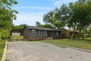 5718 Landino St, Fort Worth, TX 76114 - Photo 3