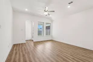8721 Lacey Oak Dr, Justin, TX 76247 - Photo 15