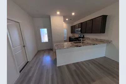 1412 Woodwinds Drive, Fort Worth, TX 76140 - Photo 7