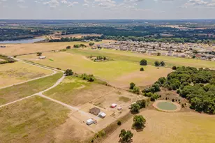 4798 Co Rd 2690, Alvord, TX 76225 - Photo 35