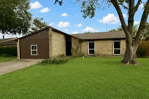 5618 Briarcrest Dr, Garland, TX 75043 - Photo 1