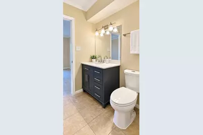 2750 Parkchester Drive, Arlington, TX 76015 - Photo 9