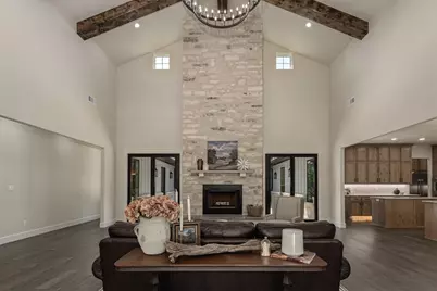 574 Clubhouse Drive, Corsicana, TX 75109 - Photo 3