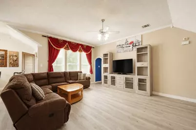 5818 Macgregor Drive, Garland, TX 75043 - Photo 5