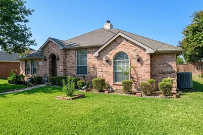 5818 Macgregor Drive, Garland, TX 75043 - Photo 3