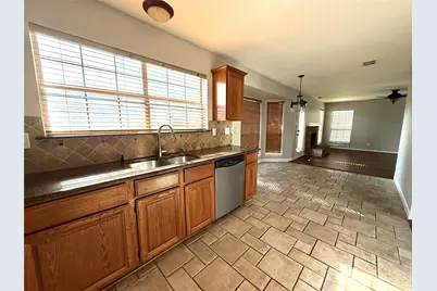 8212 Tavaros Drive, Plano, TX 75024 - Photo 7