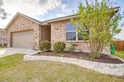 3033 Whitetail Chase Drive, Fort Worth, TX 76108 - Photo 3