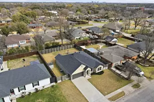 3247 Darvany Dr, Dallas, TX 75220 - Photo 33