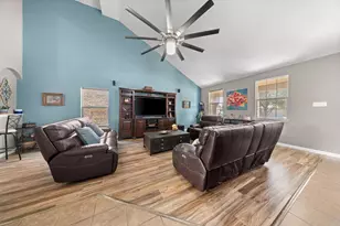 2102 Meadow View Dr, Princeton, TX 75407 - Photo 7