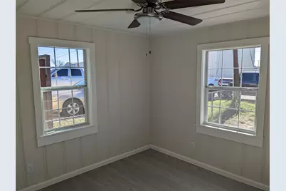 4916 Roadrunner Road, Fort Worth, TX 76135 - Photo 13