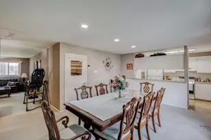 2919 Bergen Ln, Farmers Branch, TX 75234 - Photo 9