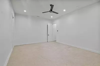 2413 Crossman Avenue, Dallas, TX 75212 - Photo 11