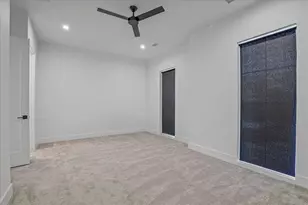 2413 Crossman Ave, Dallas, TX 75212 - Photo 13