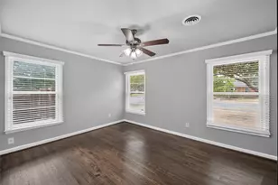 346 Classen Dr, Dallas, TX 75218 - Photo 19