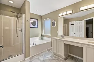116 Springfield Cir, Red Oak, TX 75165 - Photo 17