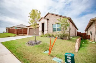 200 Lantana Trl, Boyd, TX 76023 - Photo 3