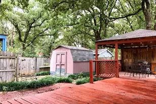 304 Nighthawk Dr, Pottsboro, TX 75076 - Photo 9