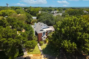 2702 Stratford Ct, Euless, TX 76039 - Photo 13