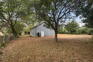 314 Arthur St, McGregor, TX 76657 - Photo 35